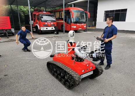 益陽水炮聯(lián)動機(jī)器人交付